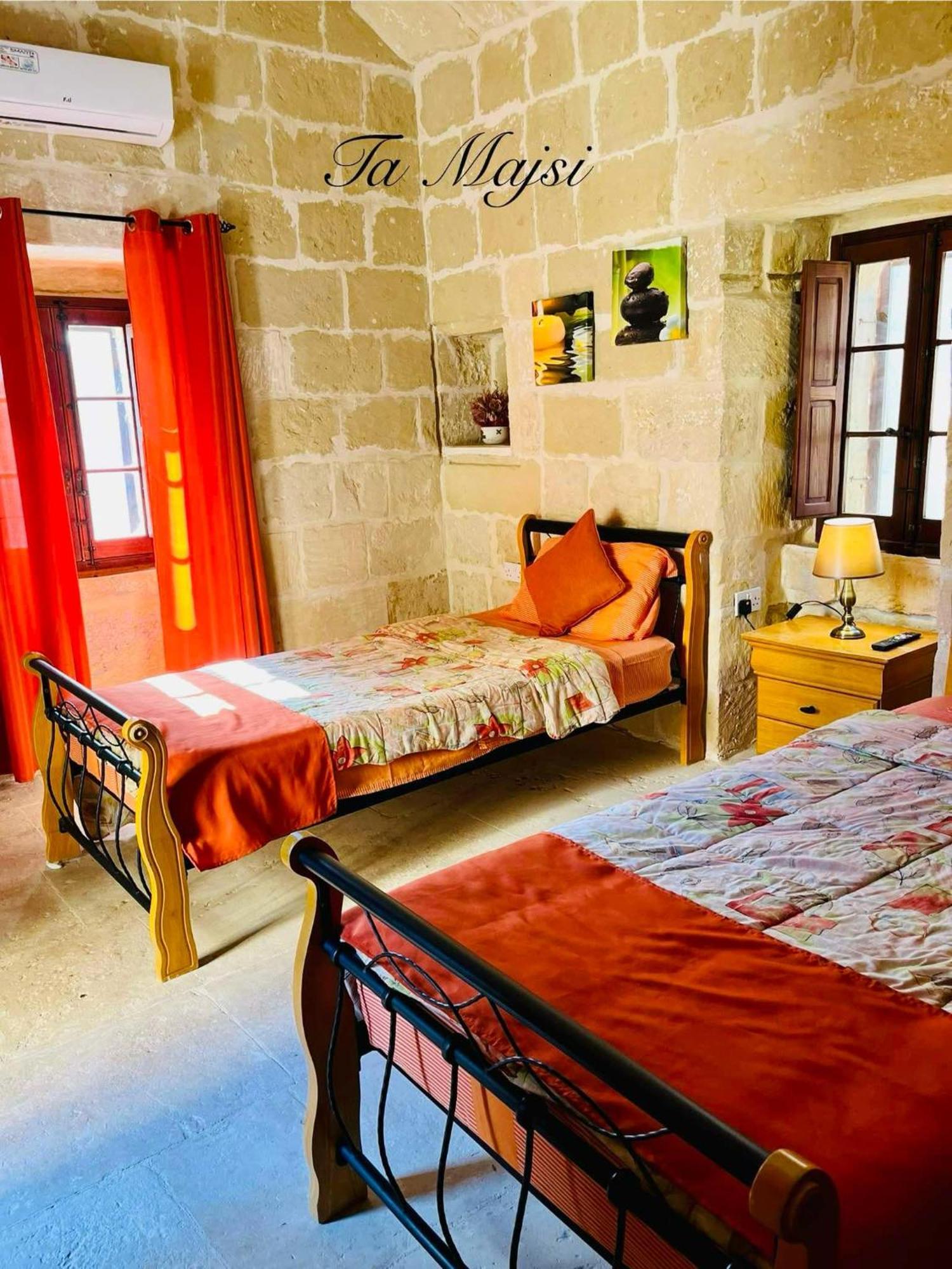 Ta Majsi Farmhouse With Indoor Heated Pool San Lawrenz Luaran gambar